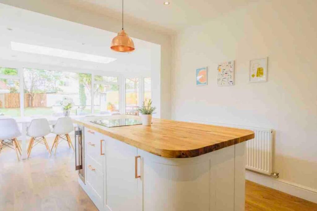 Gorgeous Luxury Chalet, New Forest & Coast & Hordle Exteriör bild